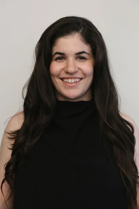 Maestro Abogado Louisa HENICHE