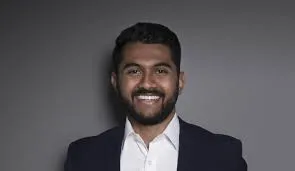 Maestro Avvocato Aaron MATHEW
