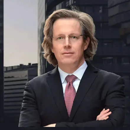 Maestro Abogado John FENNEL