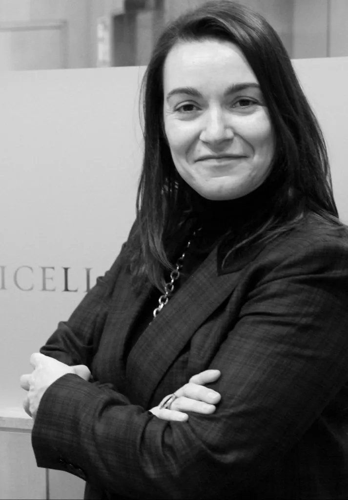 Maestro Avvocato marga MARTICELLA VIRIATO