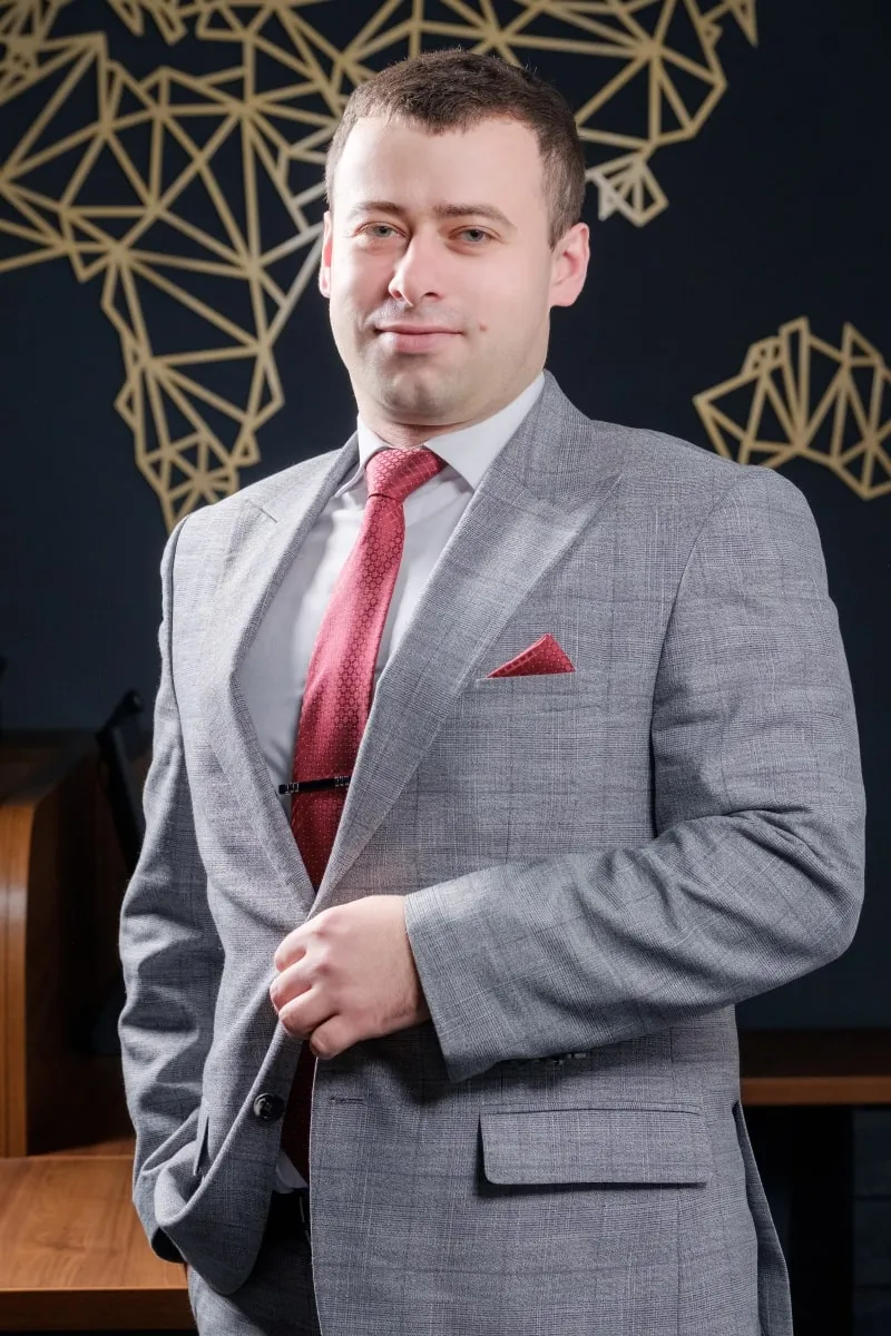 Maestro Abogado Voshchilo DMITRY